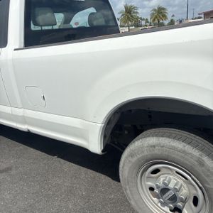 FORD F-250 SUPER DUTY XL - 6