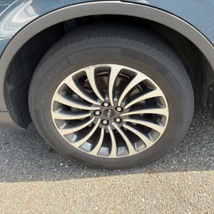 صورة مصغرة 17 لـ 2020 Lincoln AVIATOR RESERVE