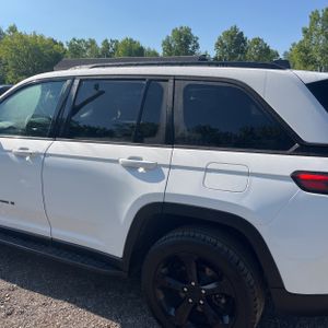 صورة 6 لـ 2024 JEEP GRAND CHEROKEE LIMITED