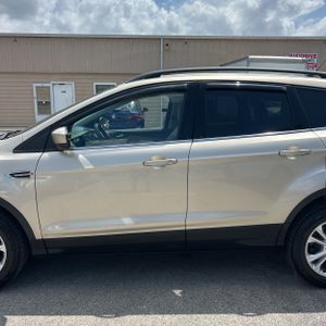 FORD ESCAPE SEL - 4