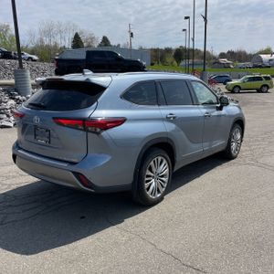 TOYOTA HIGHLANDER - 8