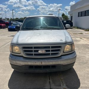 صورة 14 لـ 2002 FORD F-150 XL