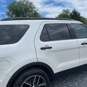 FORD EXPLORER SPORT - 9