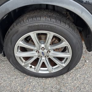 2017 FORD EXPLORER LIMITED thumbnail 18