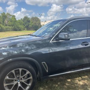 2020 BMW X5 SDRIVE40I photo 2