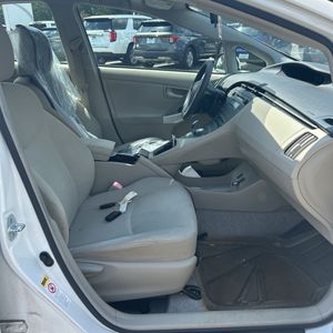 2010 Toyota PRIUS III — миниатюра 33