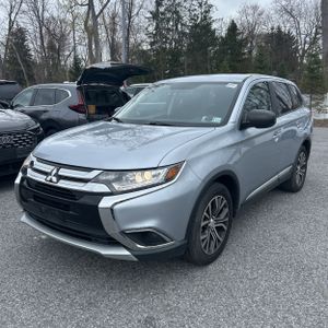 MITSUBISHI OUTLANDER ES - 1