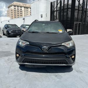 2018 Toyota RAV4 SE — фото 14