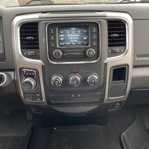 صورة مصغرة 37 لـ 2019 RAM 1500 CLASSIC SLT