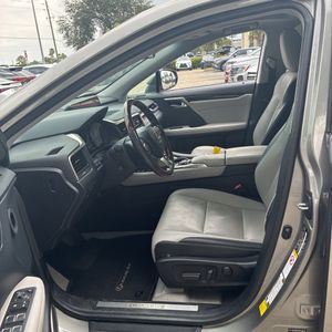صورة مصغرة 32 لـ 2019 Lexus RX 350 BASE