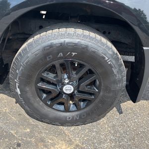 صورة مصغرة 18 لـ 2014 Nissan FRONTIER SV