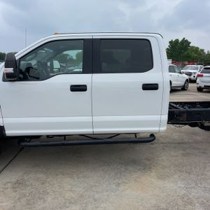 FORD F-550 CHASSIS XLT - 4