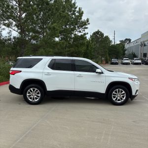 CHEVROLET TRAVERSE LT CLOTH - 10