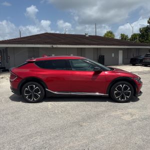 2023 KIA EV6 WIND — фото 10