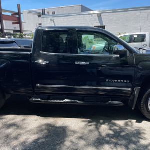 صورة 10 لـ 2017 Chevrolet SILVERADO 1500 LTZ Z71
