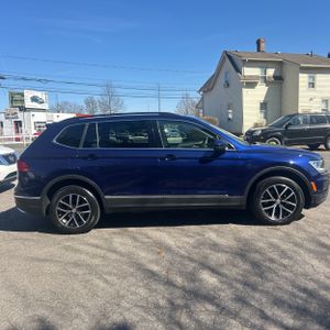 VOLKSWAGEN TIGUAN SE 4MOTION - 10