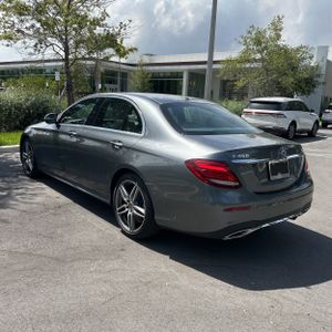 2019 Mercedes-BENZ E-CLASS — фото 5