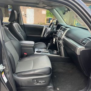 2016 Toyota 4RUNNER SR5 PREMIUM 照片 33