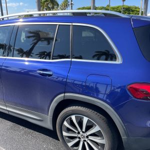 MERCEDES-BENZ GLB - 6