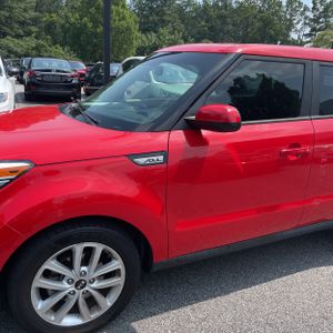 صورة 2 لـ 2017 KIA SOUL +