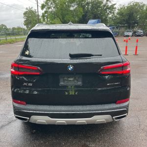 BMW X5 SDRIVE40I - 7