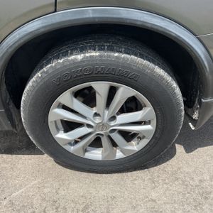 صورة مصغرة 16 لـ 2016 Nissan ROGUE SV