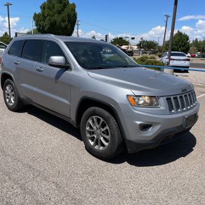 2016 JEEP GRAND CHEROKEE LAREDO — фото 12