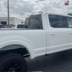 FORD F-250 SUPER DUTY LARIAT - 9