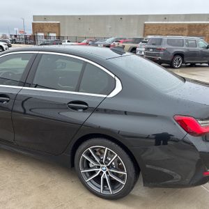 BMW 330I XDRIVE - 6