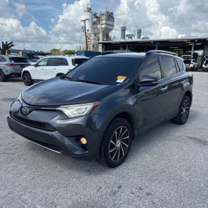 2018 Toyota RAV4 LIMITED — фото 1