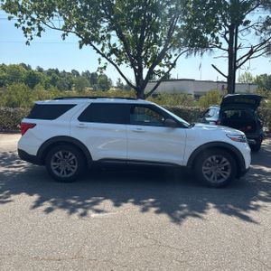 FORD EXPLORER XLT - 10