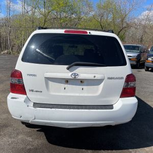 TOYOTA HIGHLANDER - 7