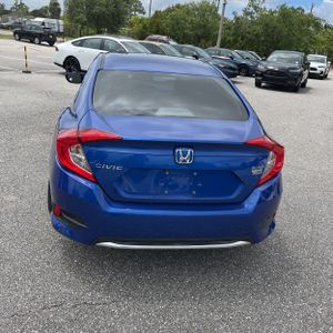 HONDA CIVIC LX - 7
