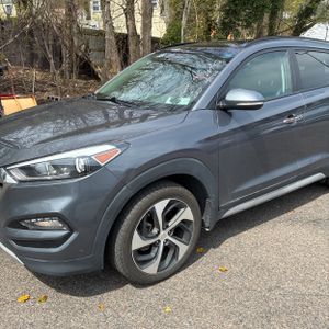 HYUNDAI TUCSON LIMITED - 2