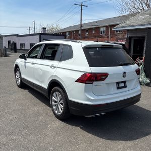 VOLKSWAGEN TIGUAN S 4MOTION - 5
