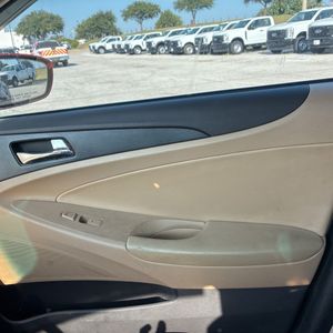 صورة مصغرة 64 لـ 2013 Hyundai SONATA GLS
