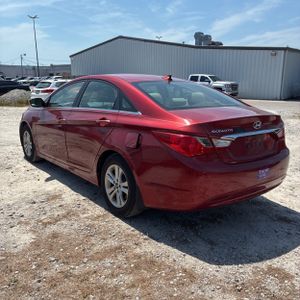 HYUNDAI SONATA GLS - 5