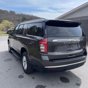 CHEVROLET SUBURBAN LS - 5