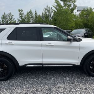 صورة مصغرة 11 لـ 2022 FORD EXPLORER XLT