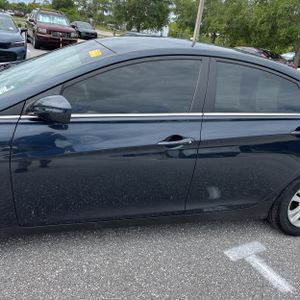 HYUNDAI SONATA GLS - 4