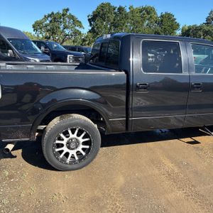 FORD F-150 LARIAT - 9