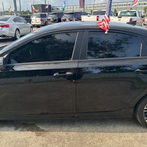 KIA FORTE GT-LINE - 4