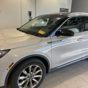 LINCOLN CORSAIR STANDARD - 2