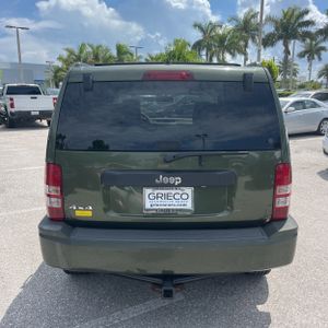 2009 JEEP LIBERTY SPORT 照片 7
