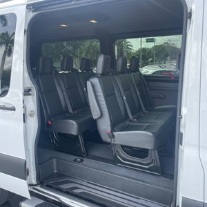 صورة 32 لـ 2024 Mercedes-BENZ SPRINTER 2500