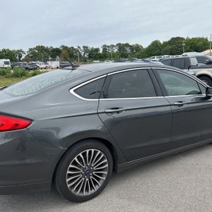 FORD FUSION SE - 9