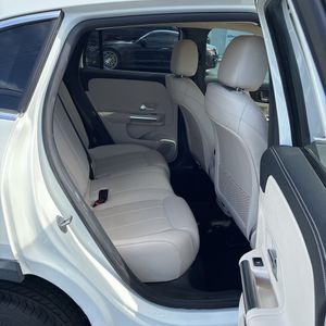 2021 Mercedes-BENZ GLA — миниатюра 35