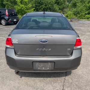 FORD FOCUS SE - 7