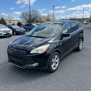FORD ESCAPE SE - 1