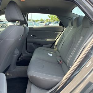صورة مصغرة 33 لـ 2023 Hyundai ELANTRA SEL